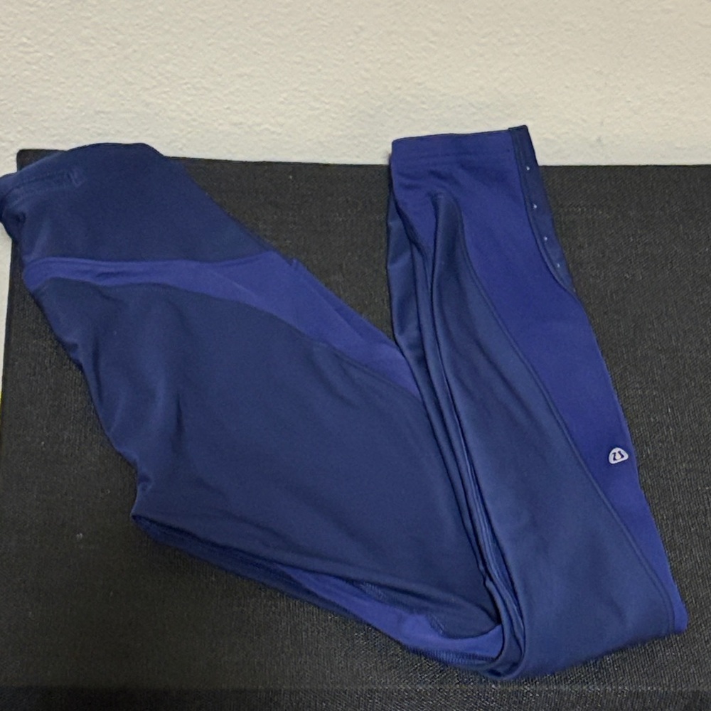 Lululemon 🍋 athletica scuba fleece lined leggings